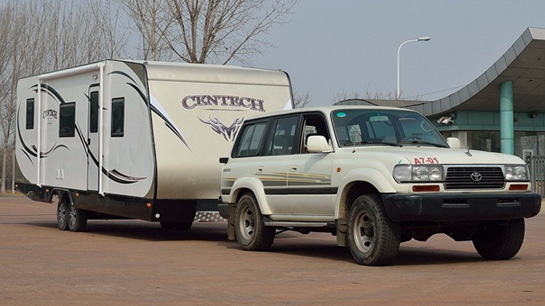 中天美式露營地拖掛房車